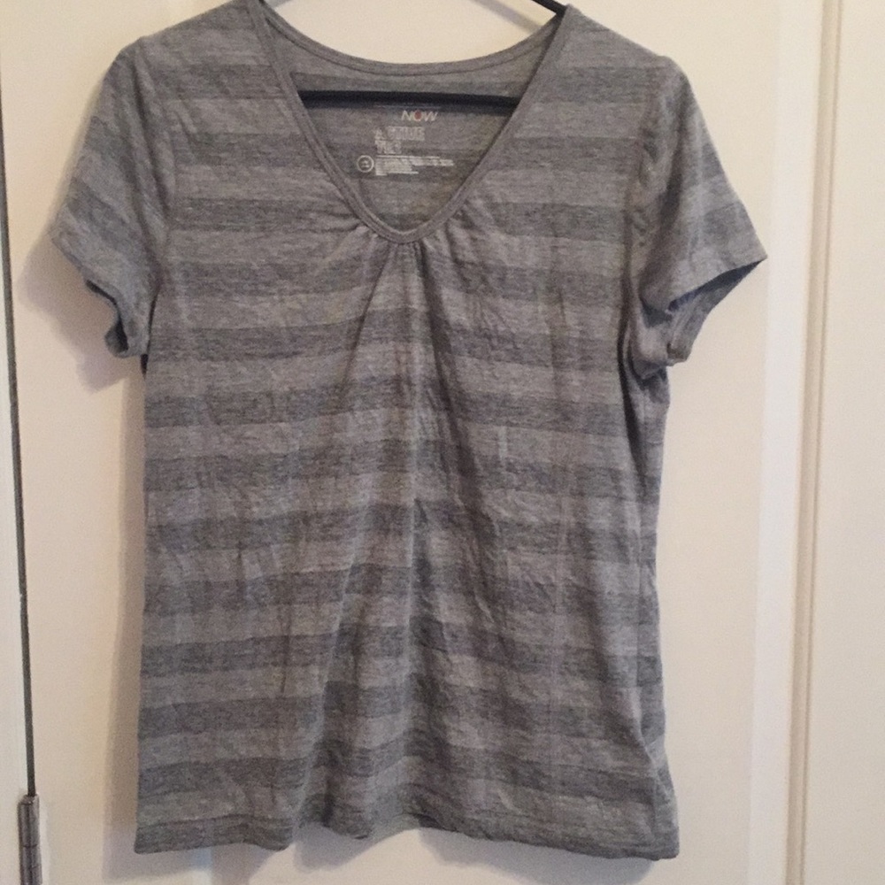 Cute Danksin Now Active t-shirt